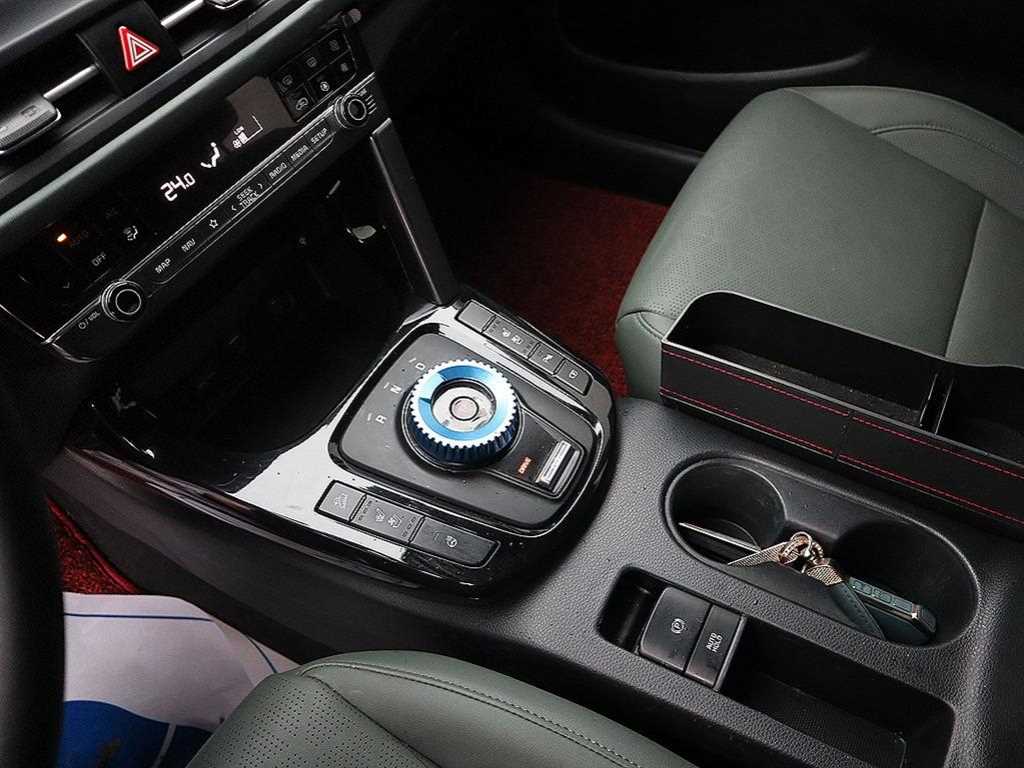 KIA Seltos - Vista 12