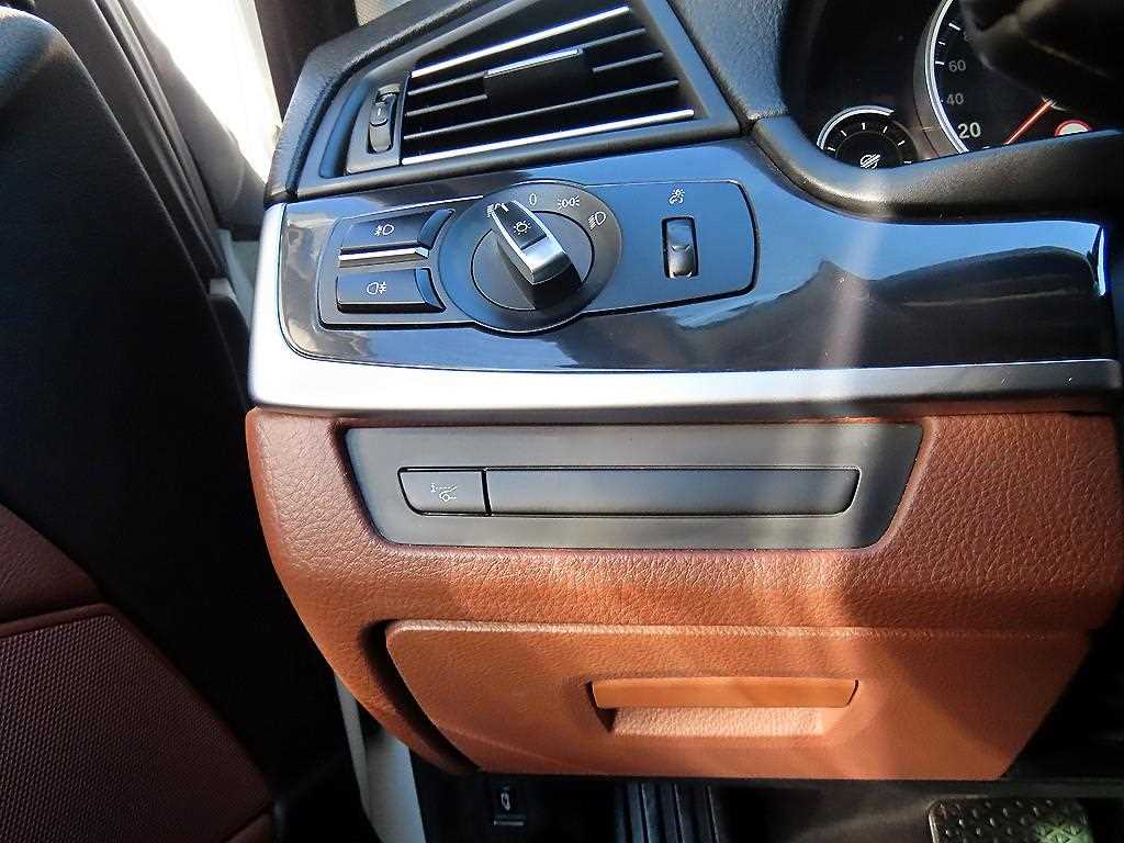 BMW 5 Series 2016 Blanco - Importación desde Corea - HF Imports Iquique - Foto 13