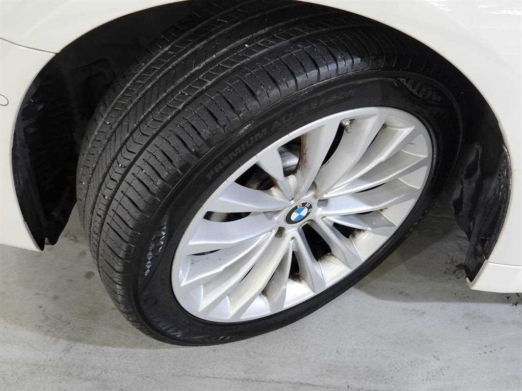 BMW 5 Series 2018 Blanco - Importación desde Corea - HF Imports Iquique - Foto 16