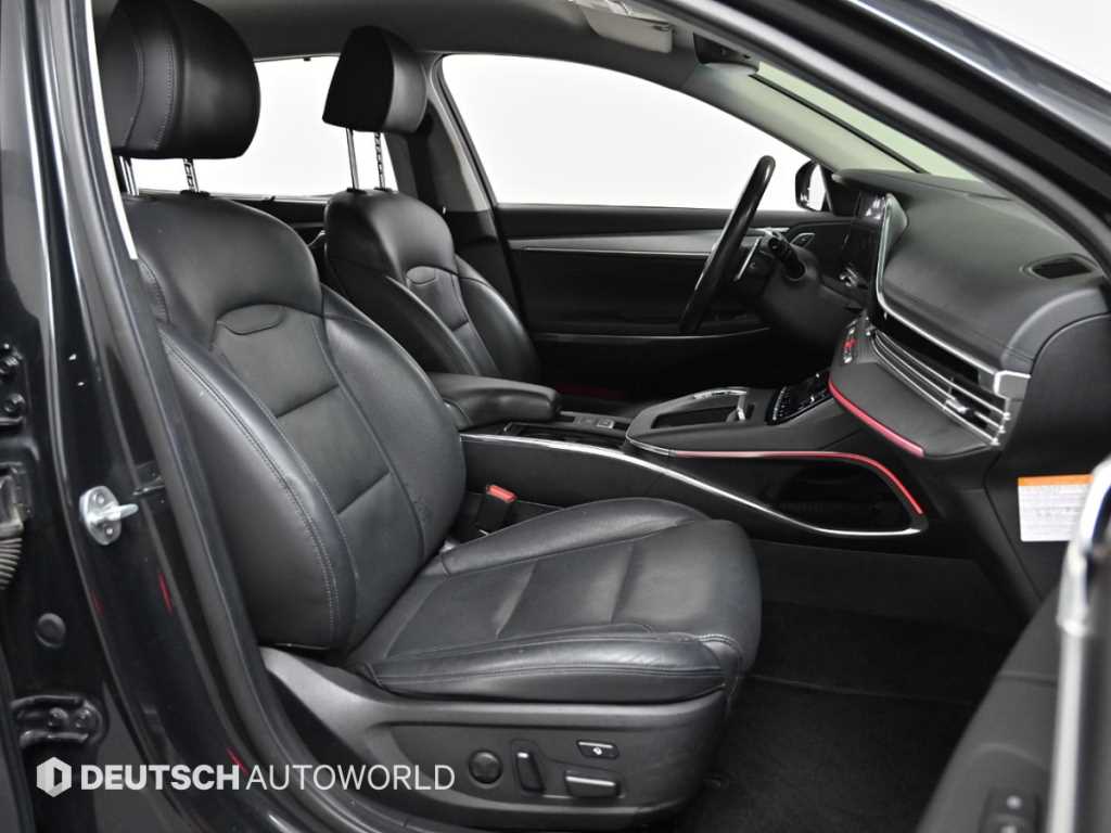 HYUNDAI Grandeur - Vista 10