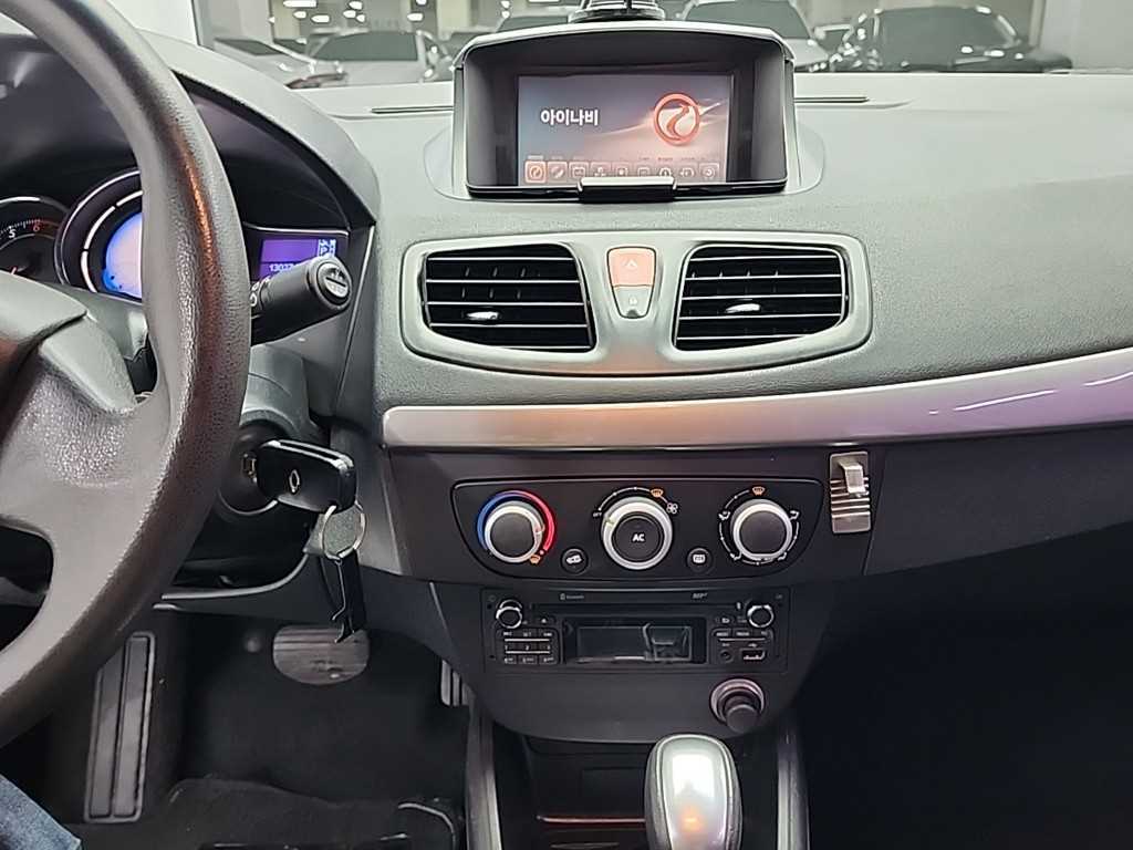 SAMSUNG SM3 - Vista 10