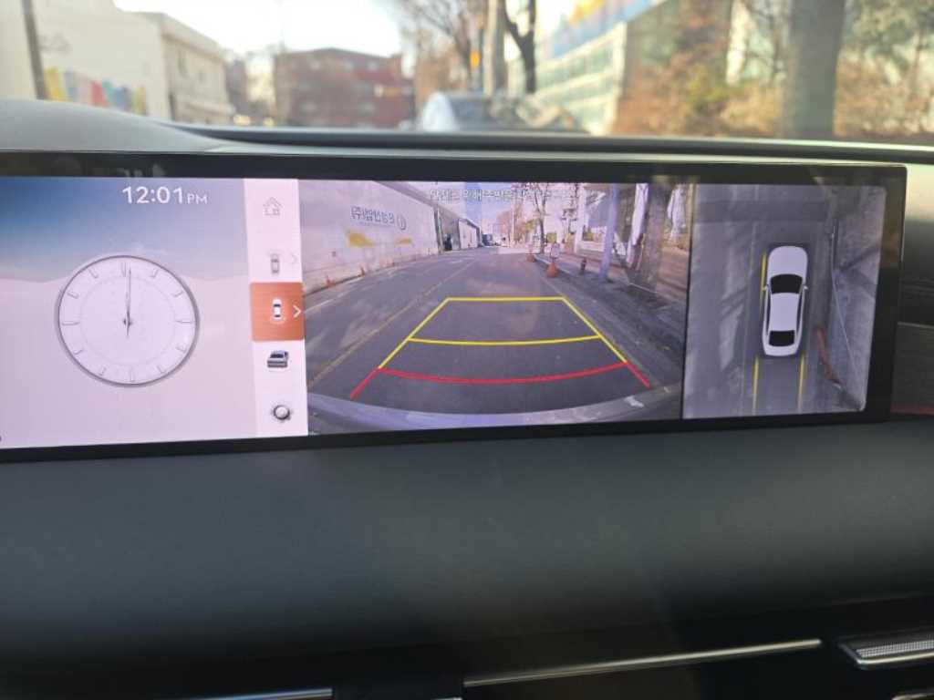 Genesis G80 - Vista 8