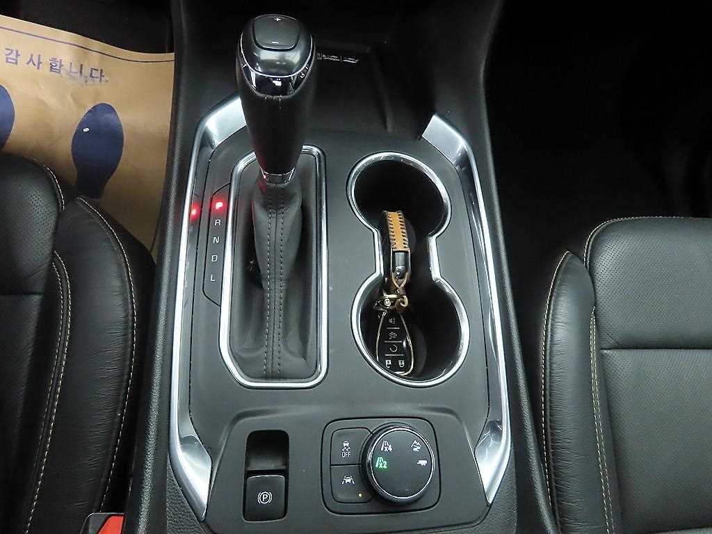 Chevrolet Travers - Vista 10