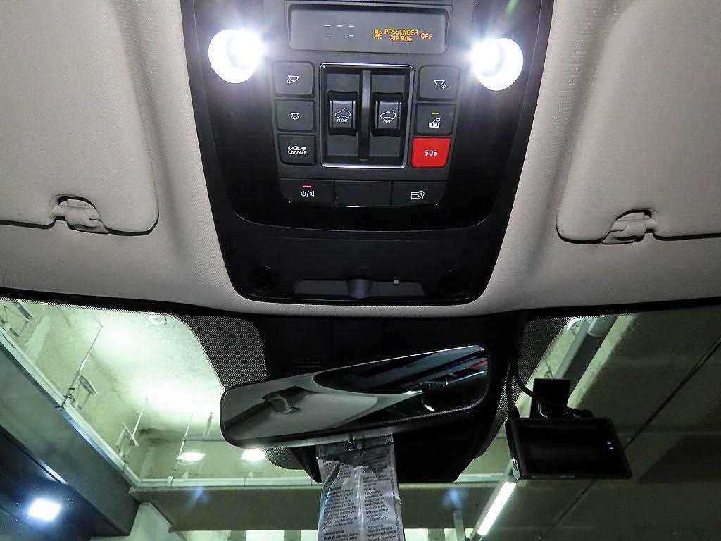 KIA Carnival 2023 Blanco - Importación desde Corea - HF Imports Iquique - Foto 13