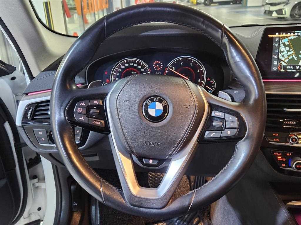 BMW 5 Series - Vista 8