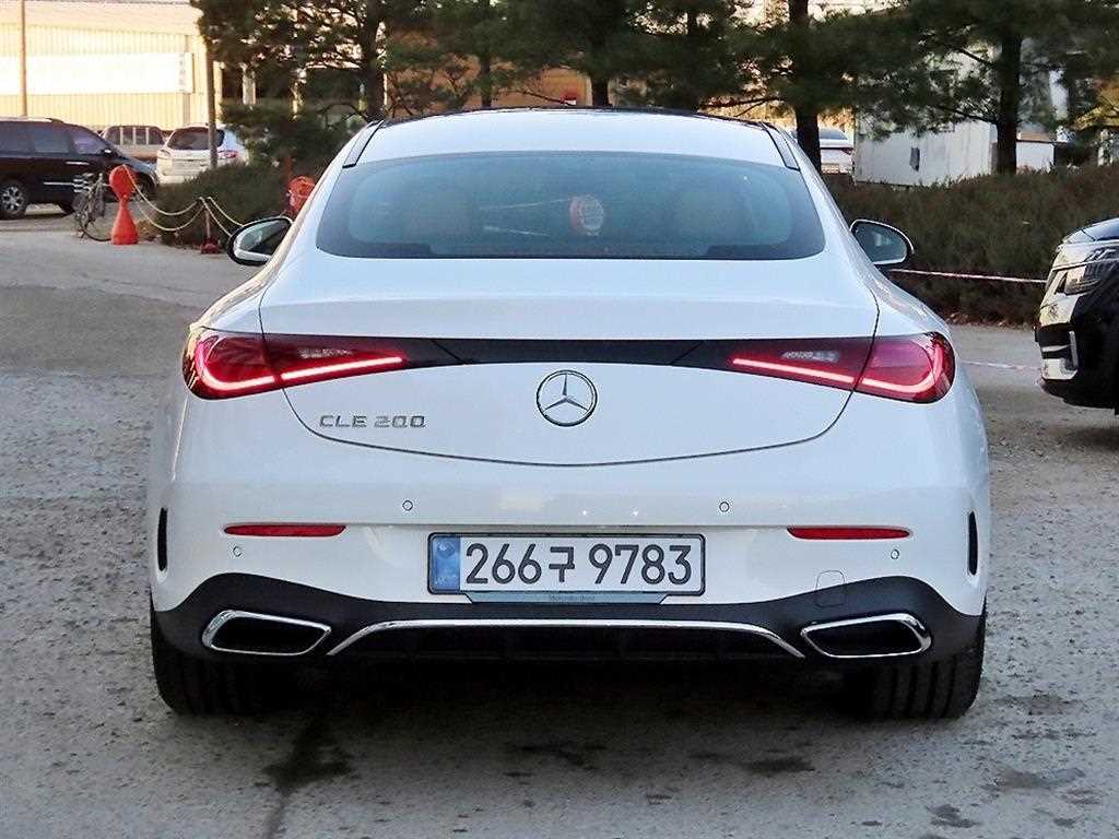 Mercedes Benz CLE Class - Vista 4