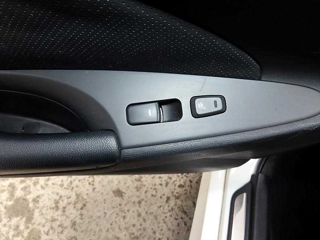 HYUNDAI Sonata 2012 Blanco - Importación desde Corea - HF Imports Iquique - Foto 16