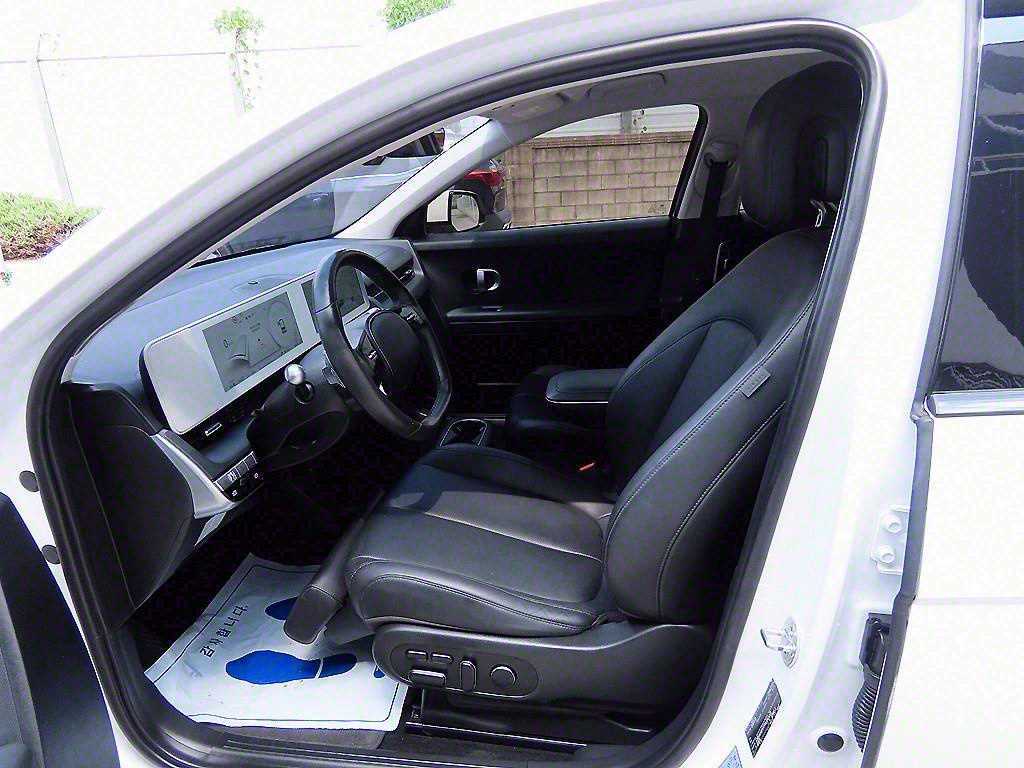 HYUNDAI Ioniq 5 - Vista 5