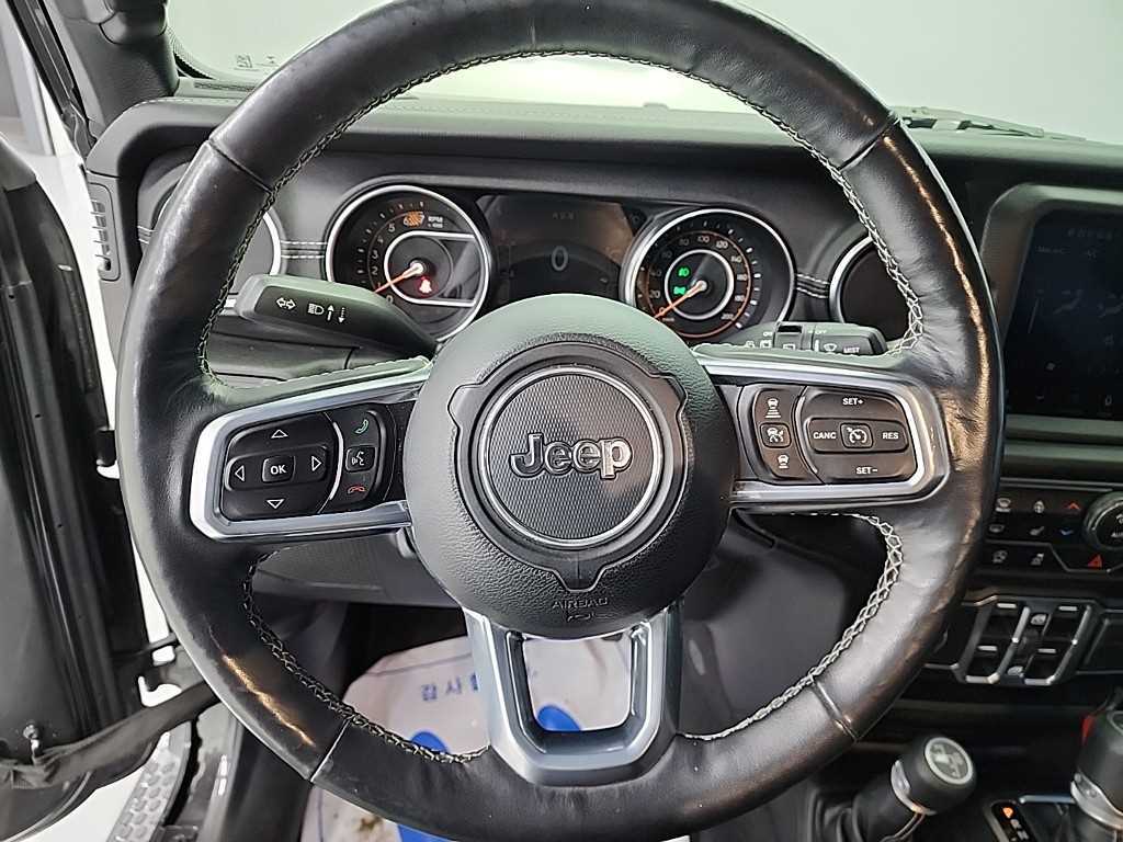 Jeep Wrangler - Vista 9