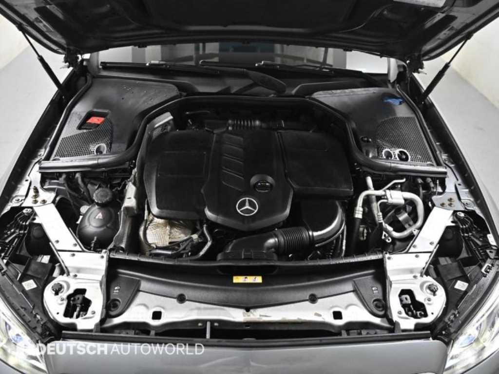 Mercedes Benz E class - Vista 6