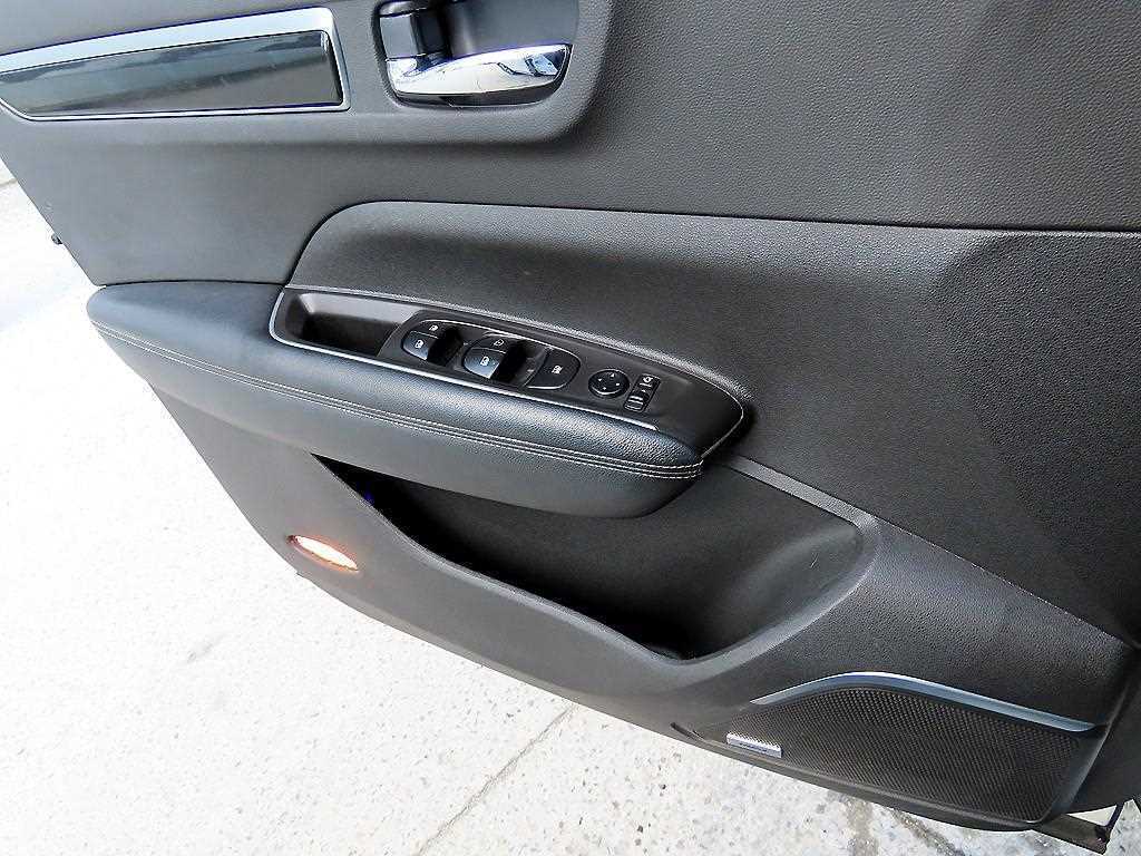 SAMSUNG QM6 - Vista 11