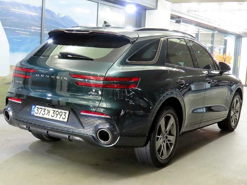 Genesis GV70 - Vista 4