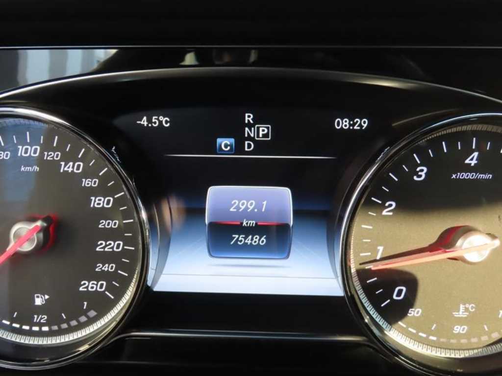 Mercedes Benz E class 2017 Gris - Importación desde Corea - HF Imports Iquique - Foto 13