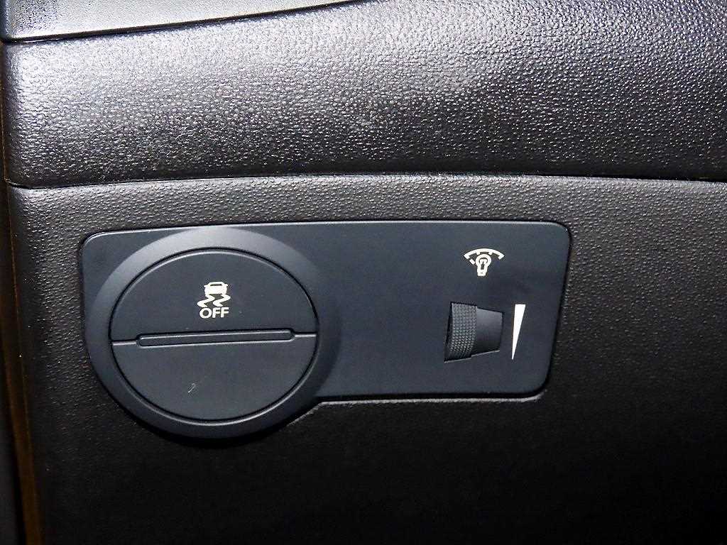 HYUNDAI Genesis 2011 Rojo - Importación desde Corea - HF Imports Iquique - Foto 14