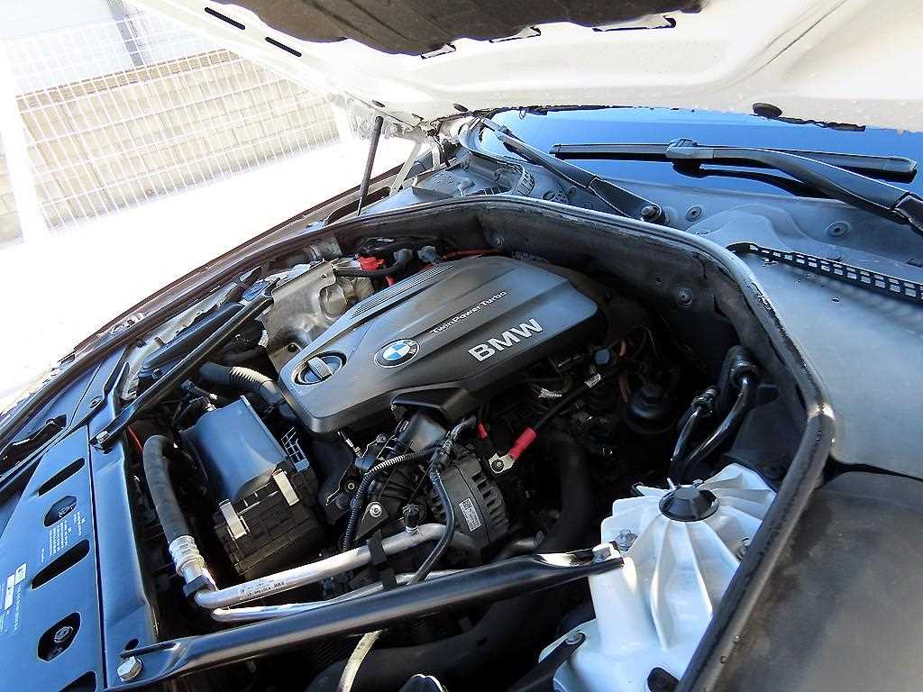 BMW 5 Series 2016 Blanco - Importación desde Corea - HF Imports Iquique - Foto 19