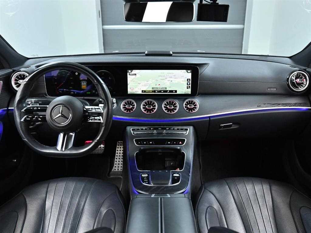 Mercedes Benz CLS Class - Vista 7