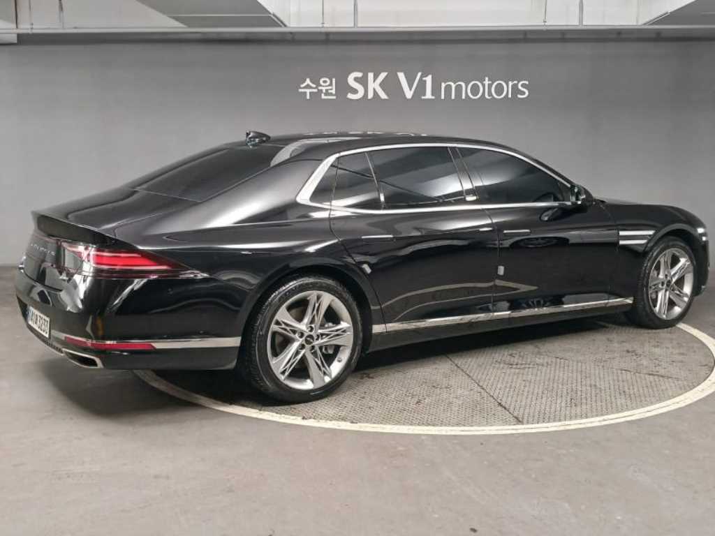 Genesis G90 - Vista 4