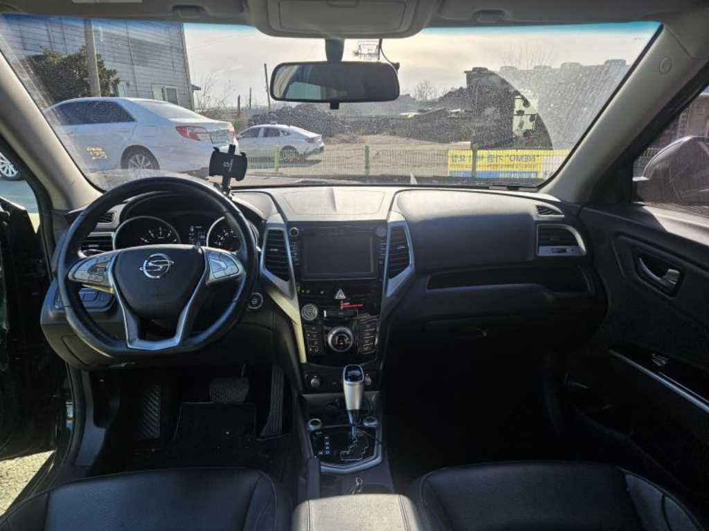 Ssangyong Tivoli 2018 - Importación desde Corea - HF Imports Iquique - Foto 13