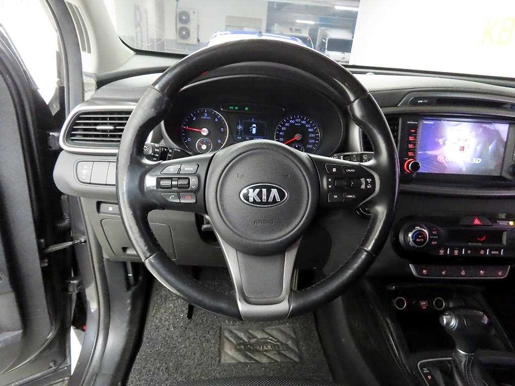 KIA Sorento - Vista 7