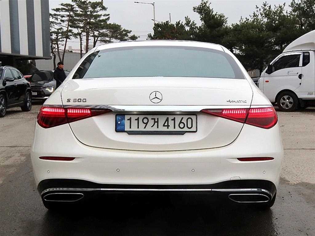 Mercedes Benz S Class - Vista 4