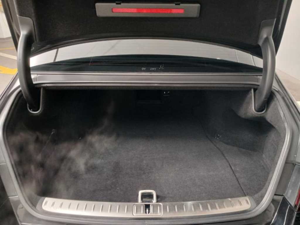 Genesis G90 2022 Negro - Importación desde Corea - HF Imports Iquique - Foto 18