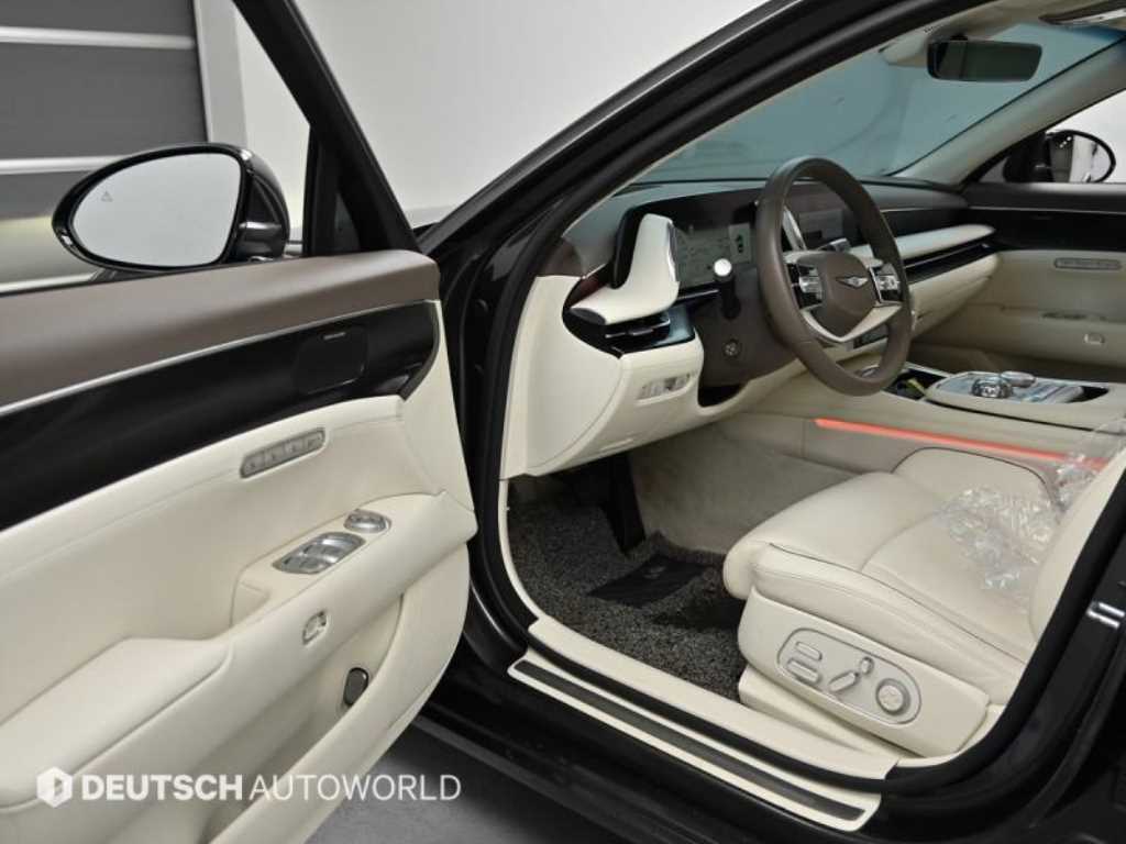 Genesis G90 - Vista 11