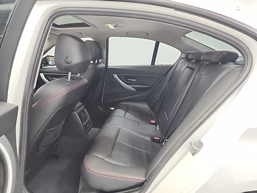 BMW 3 series - Vista 12