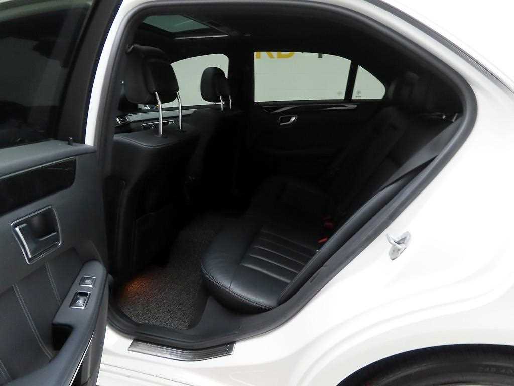 Mercedes Benz E class 2016 Blanco - Importación desde Corea - HF Imports Iquique - Foto 13