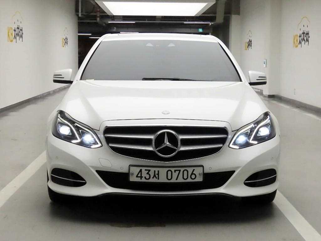 Mercedes Benz E class 2016 Blanco - Importación desde Corea - HF Imports Iquique - Foto 1