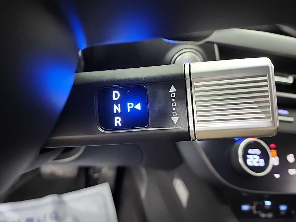 HYUNDAI Sonata - Vista 8