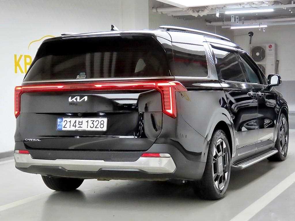 KIA Carnival - Vista 4