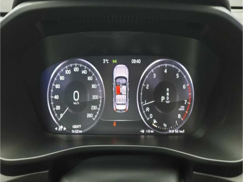 Volvo XC40 - Vista 5