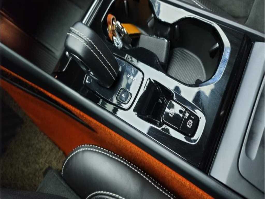 Volvo XC40 - Vista 12