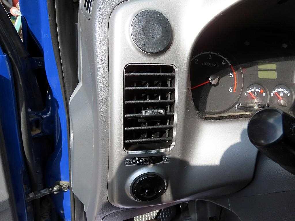 Small Truck Cargo (small) 2016 Azul - Importación desde Corea - HF Imports Iquique - Foto 16