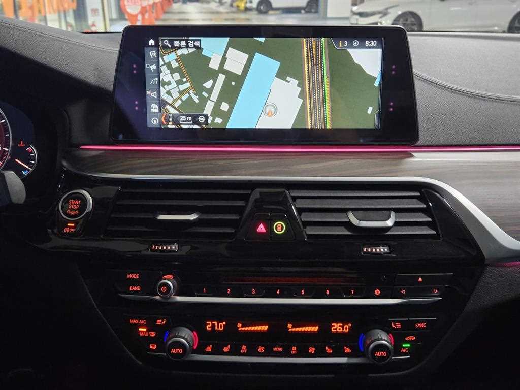 BMW 5 Series 2018 Blanco - Importación desde Corea - HF Imports Iquique - Foto 13