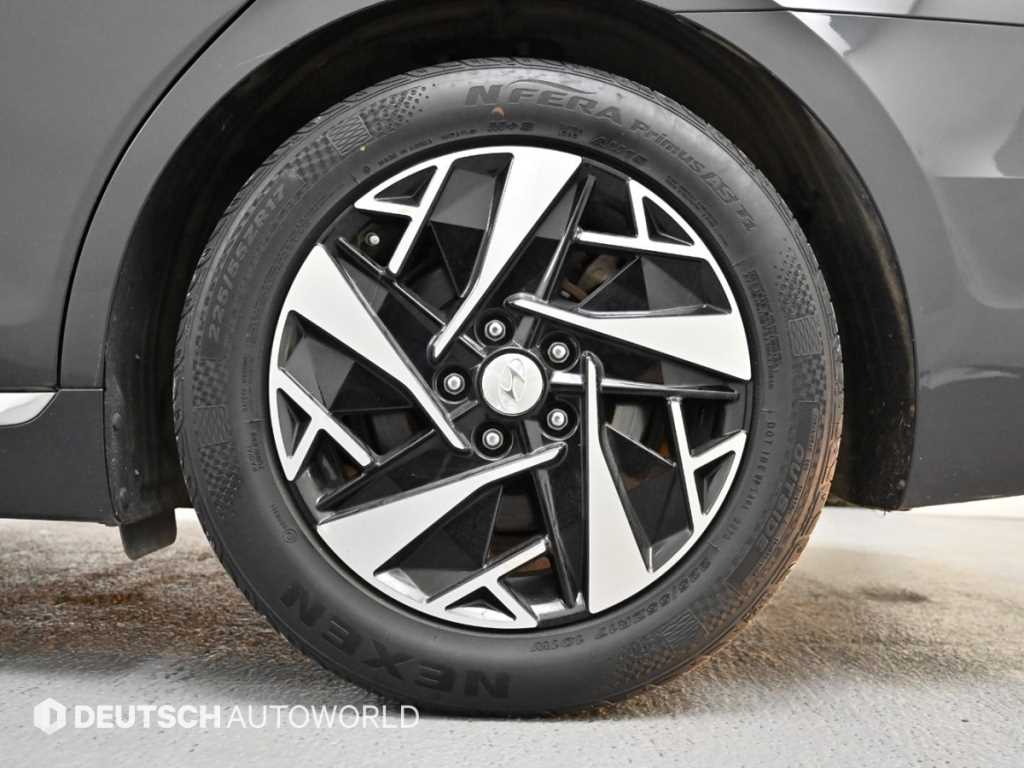 HYUNDAI Grandeur - Vista 5