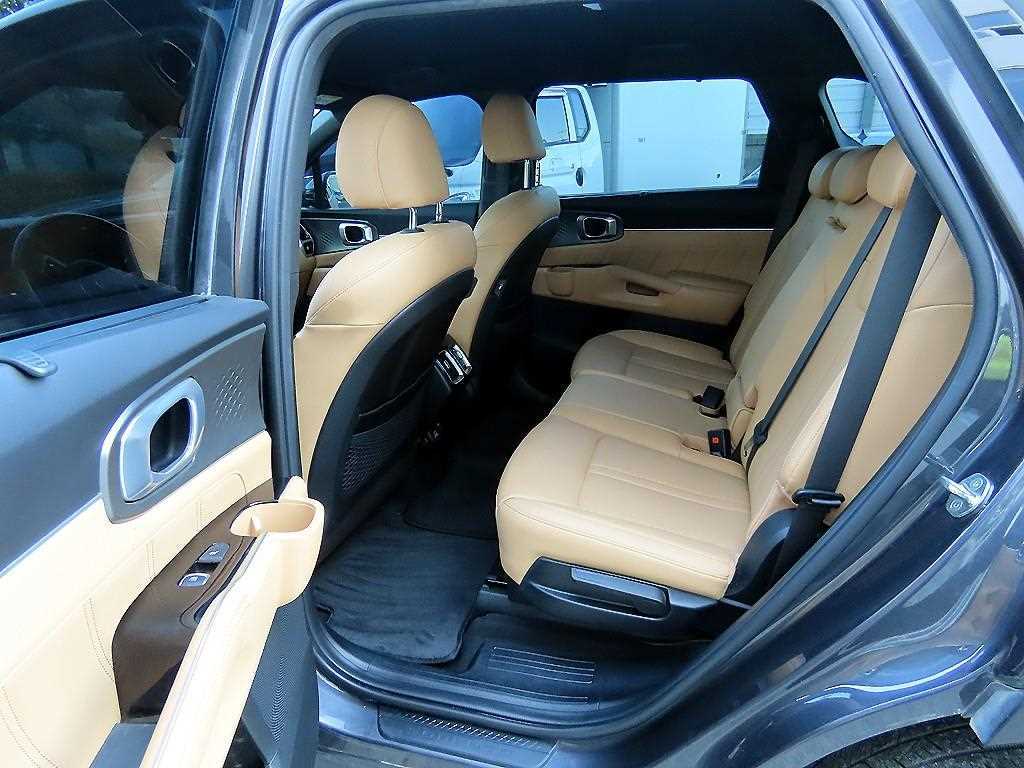 KIA Sorento - Vista 6