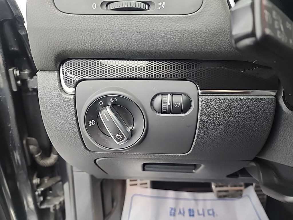 Volkswagen Golf 2013 Gris - Importación desde Corea - HF Imports Iquique - Foto 17