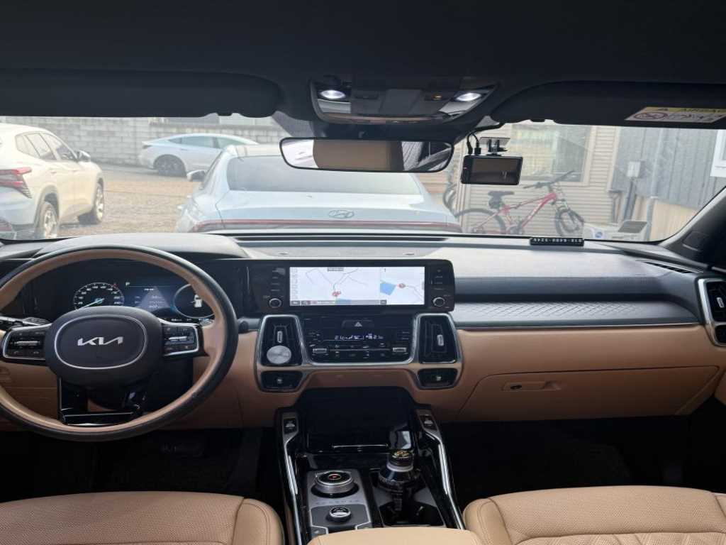 KIA Sorento - Vista 8