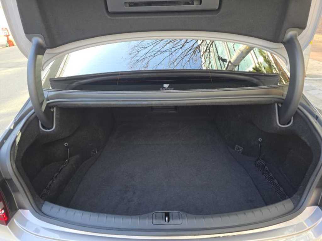 Genesis G80 2025 Gris - Importación desde Corea - HF Imports Iquique - Foto 14