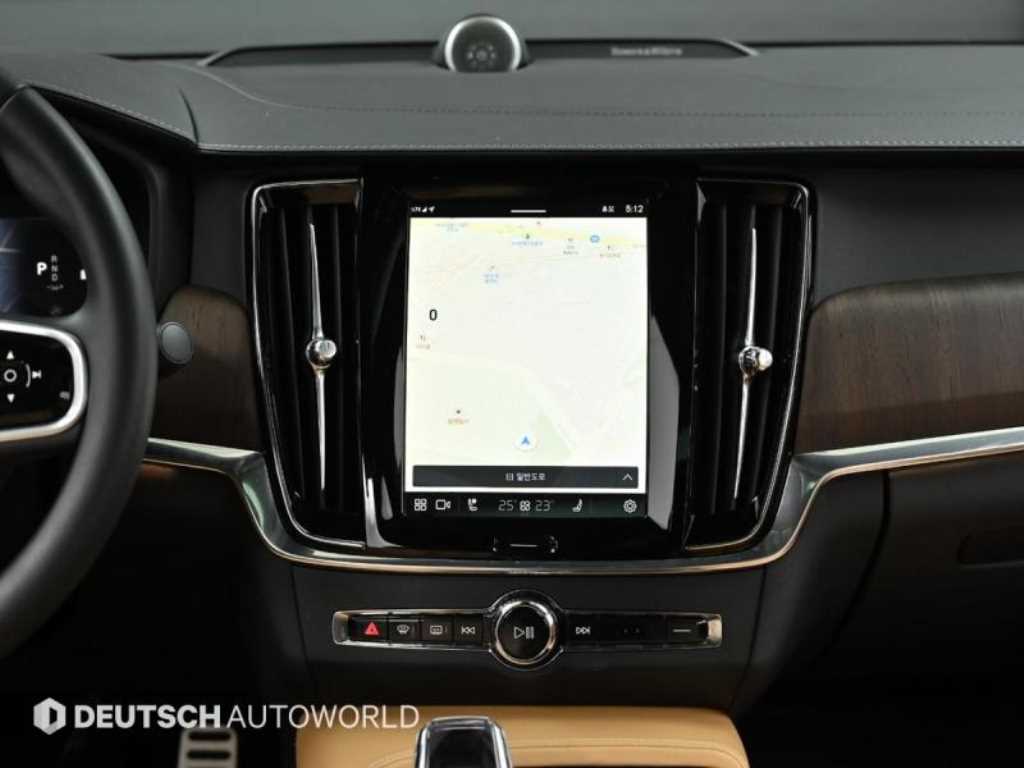 Volvo S90 - Vista 12