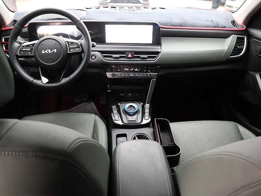 KIA Seltos - Vista 5