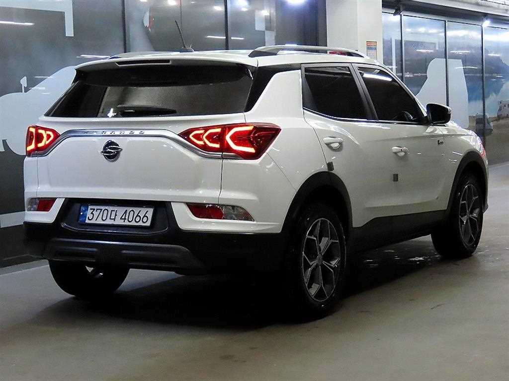 Ssangyong Korando - Vista 4