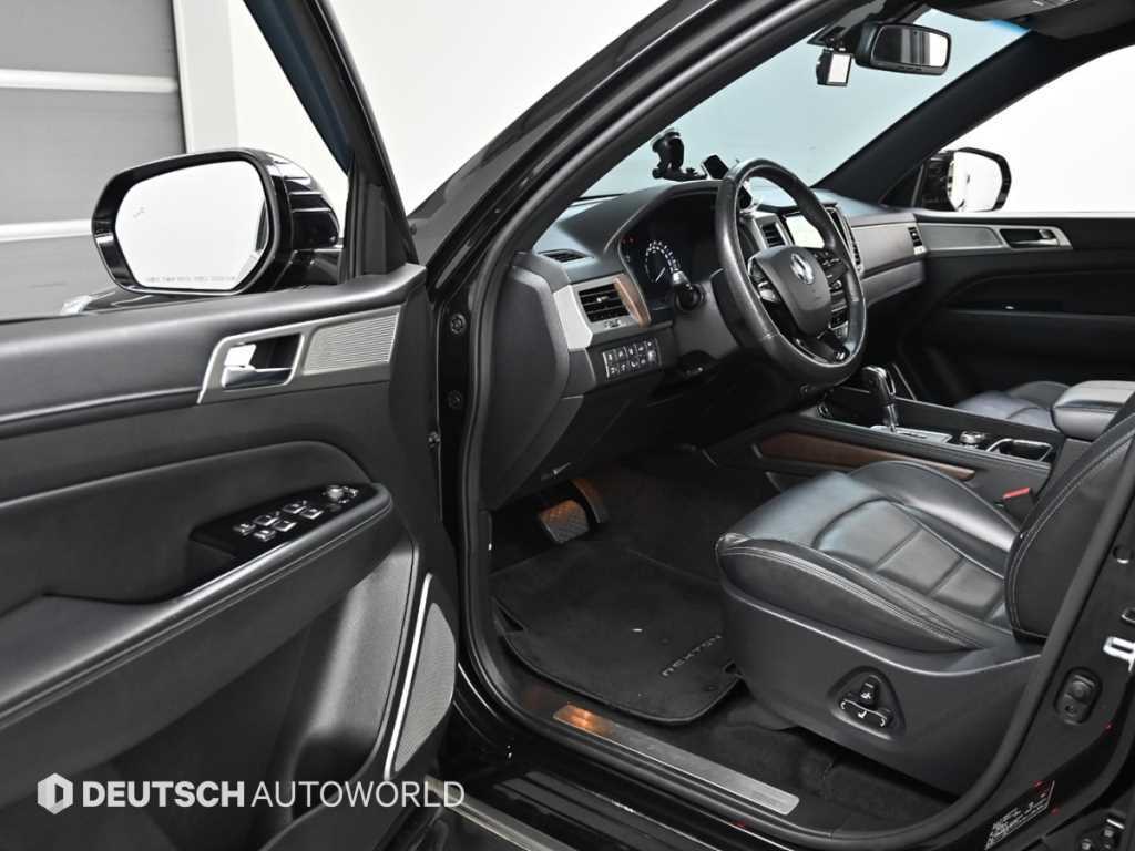 Ssangyong Rexton - Vista 11