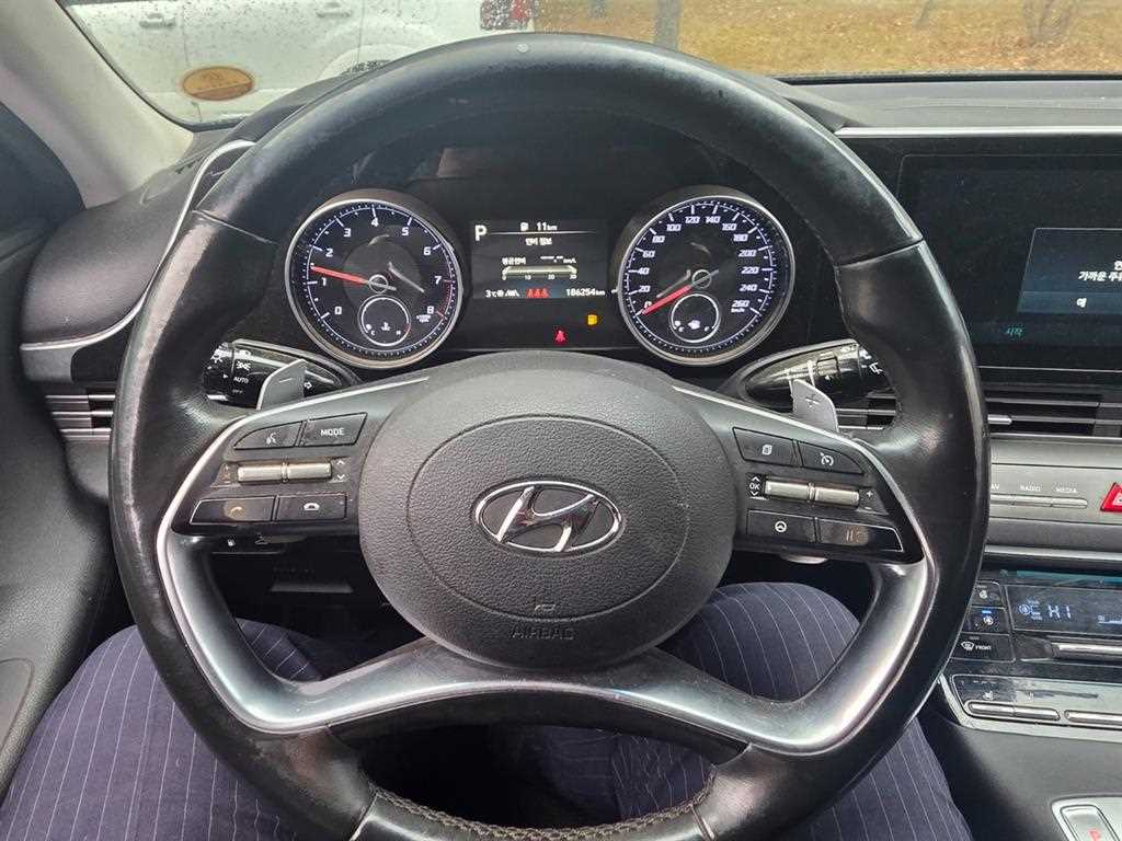 HYUNDAI Grandeur 2020 Negro - Importación desde Corea - HF Imports Iquique - Foto 15