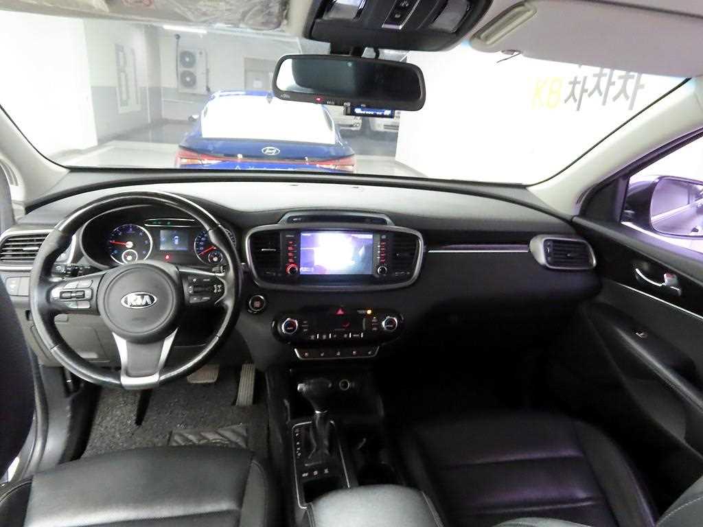 KIA Sorento - Vista 6
