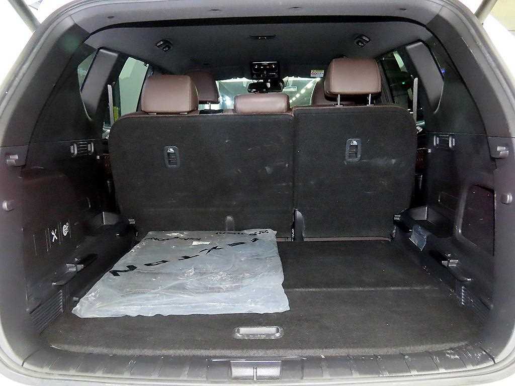 Ssangyong Rexton 2022 Blanco - Importación desde Corea - HF Imports Iquique - Foto 17