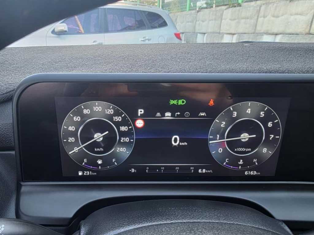 KIA Seltos - Vista 10