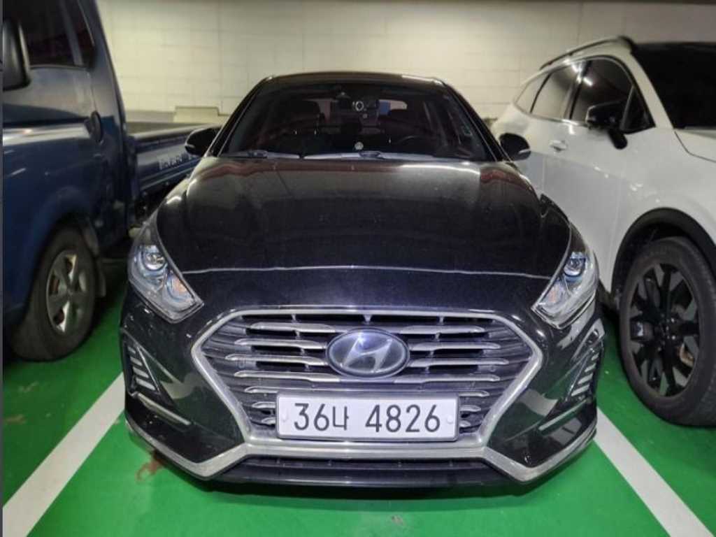 HYUNDAI Sonata - Vista 2