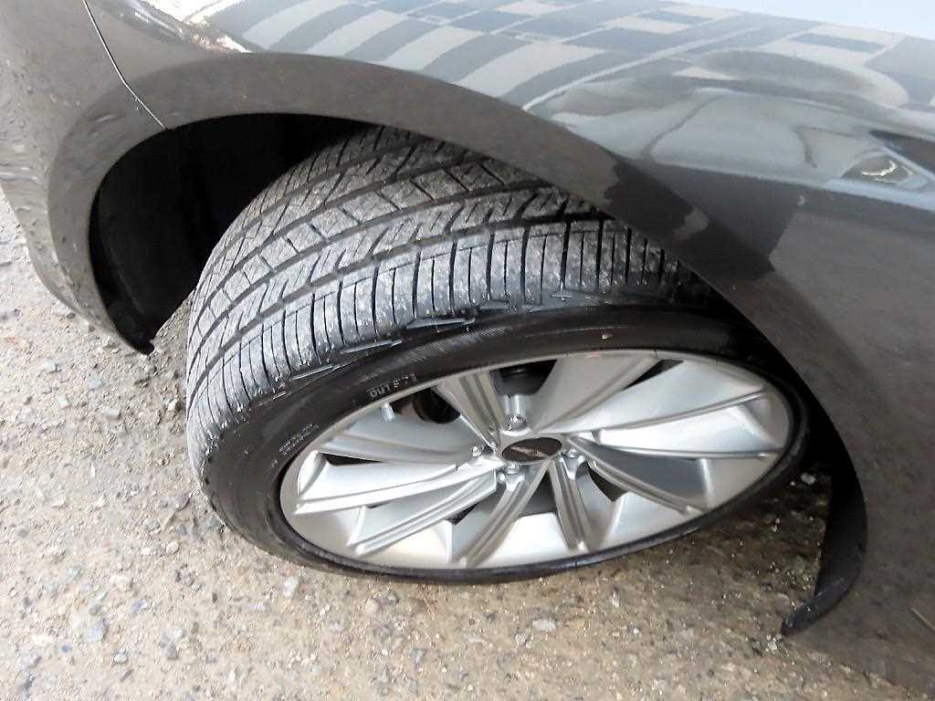 Genesis G70 2025 Gris - Importación desde Corea - HF Imports Iquique - Foto 20